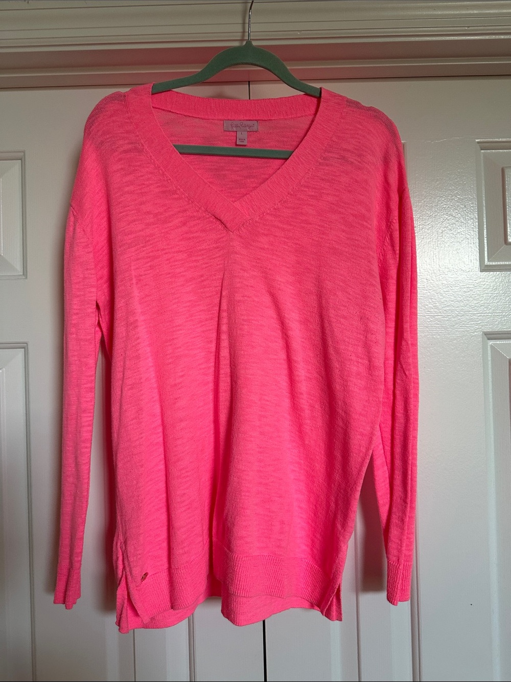Lilly Pulitzer Neon Pink V-Neck Lightweight Pullover